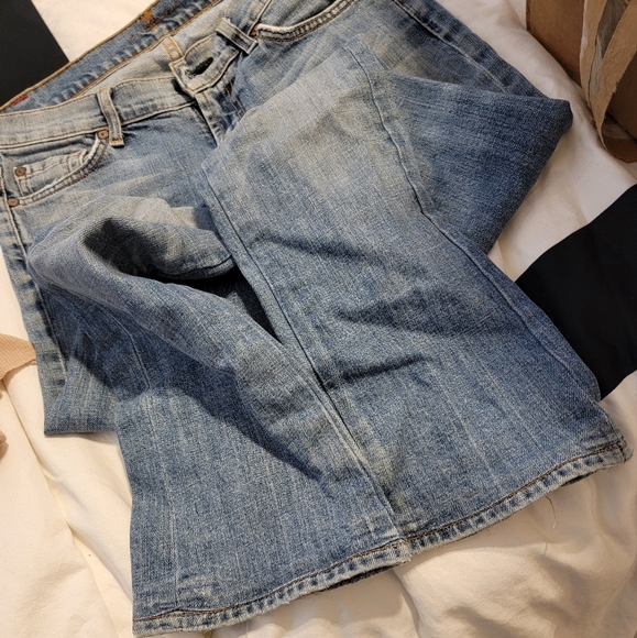 7 for all mankind, size 26 light wash jeans - Picture 4 of 4